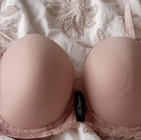 Adore Me Bras *** NEW *** - Picture 3 of 3
